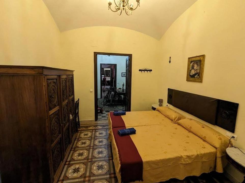 Apartamentos Jp Fregenal Фрегенал де ла Сиера Екстериор снимка