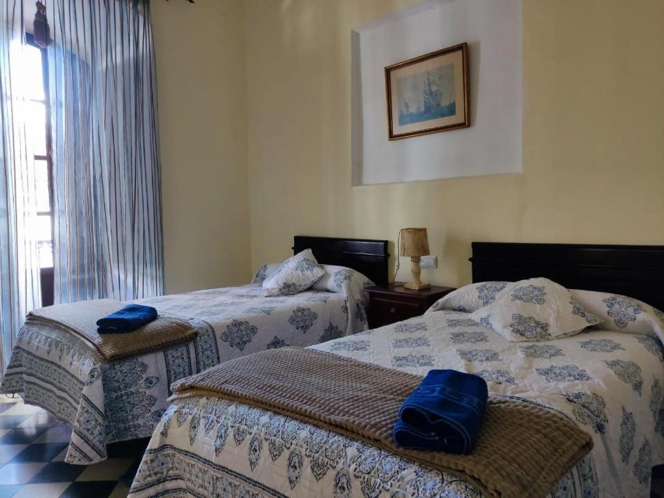 Apartamentos Jp Fregenal Фрегенал де ла Сиера Екстериор снимка